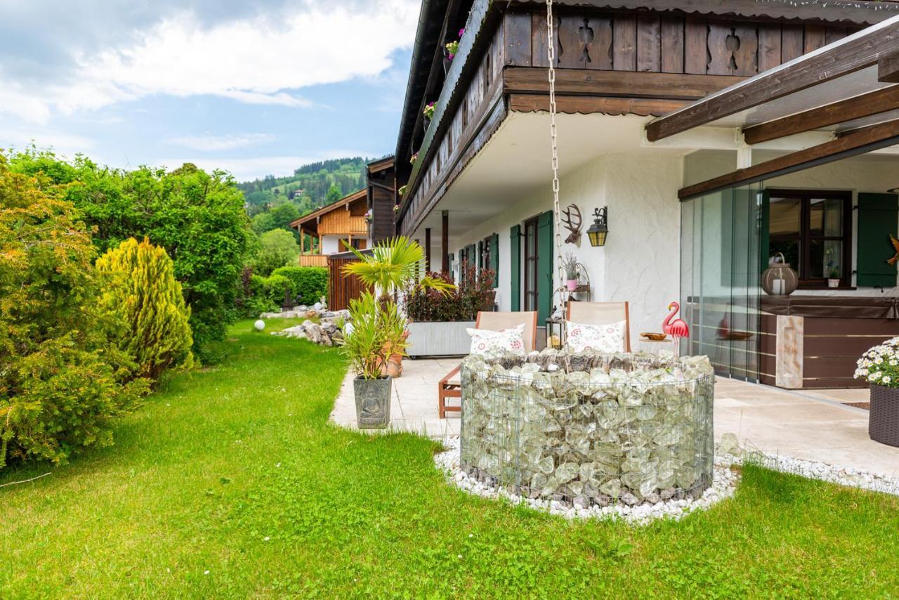 Maximilian - Feines Am * Schliersee